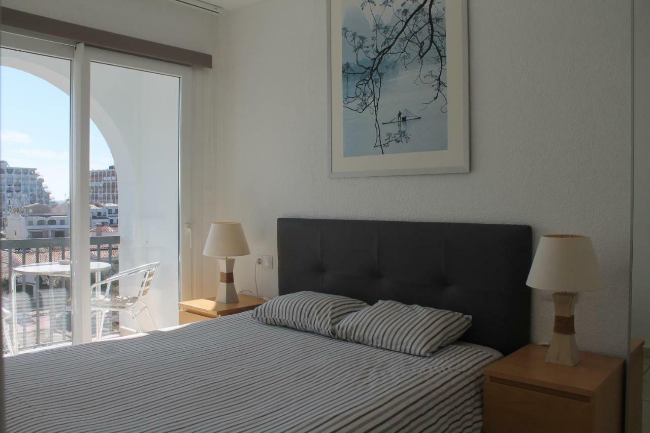 Absolute Apartment Empuriabrava Eksteriør billede